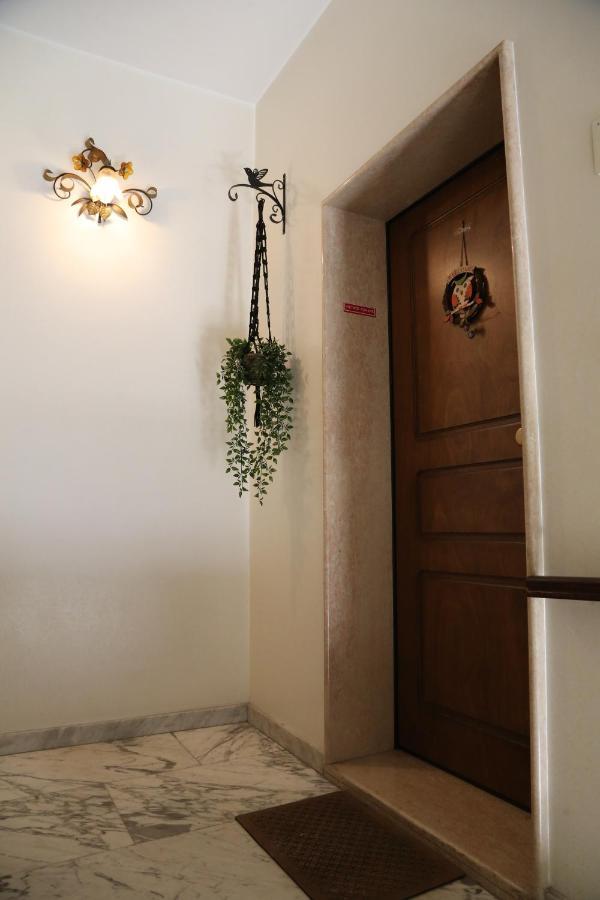 קרוביניו Arcate B&B מראה חיצוני תמונה